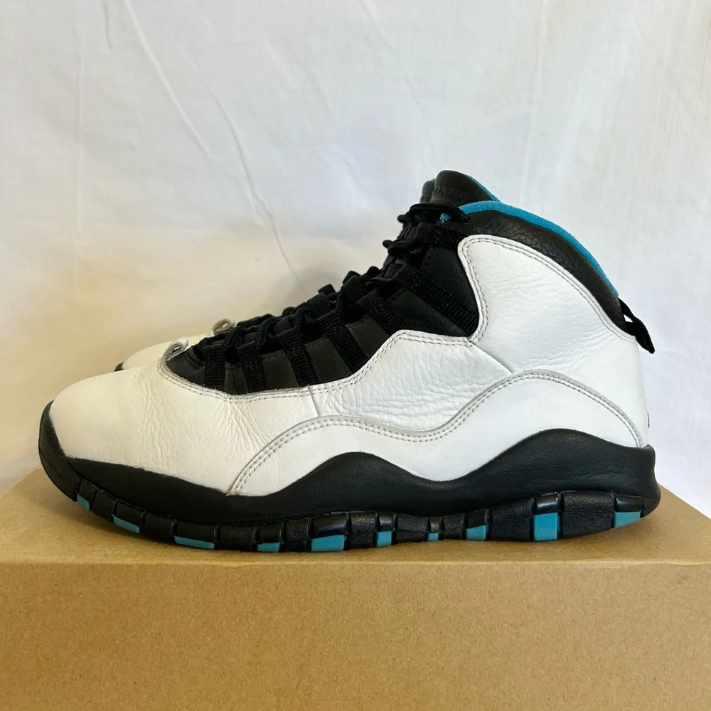 AUTHENTIC Jordan 10 Retro Powder Blue size 9 310805-106 2014 PRE-OWNED